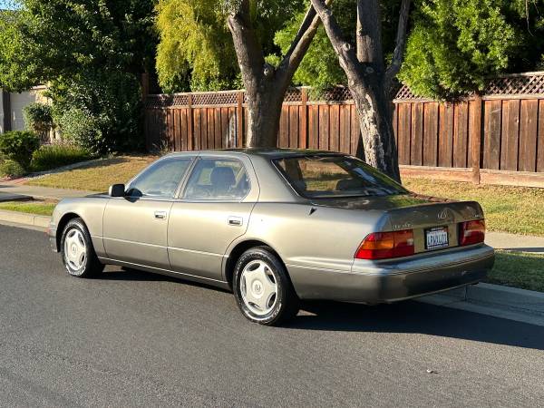 1997 Lexus LS 400 coach edition 1UZ-FE V8 151k miles - $5,300 (dublin / pleasanton / livermore)63470229866371121