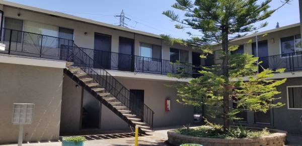 $1,850 / 600ft2 - One Bedroom in a 12-Unit Apartment Building (pride of Ownership) (san jose west)64055523456129121