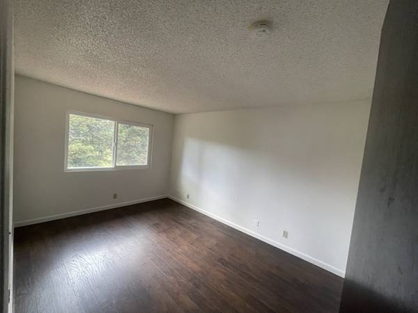 $2,475 / 2br - 900ft2 - 2bd 1.5ba Rent: $2,475 (napa county)63861213030657121