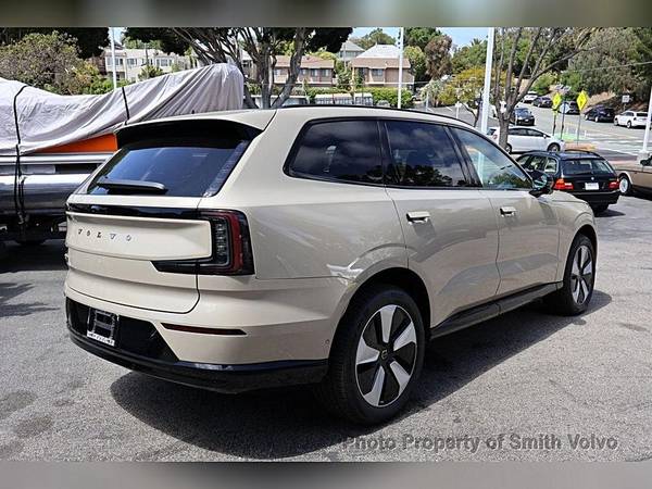 2025 Volvo EX90 Twin Motor Plus SAVE UPTO 18000.00 OFF MSRP - $64885.00 (alamo square / nopa)63469634806145124