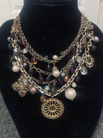 Vintage statement necklace 1
