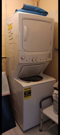 GE STACKABLE W/D 1