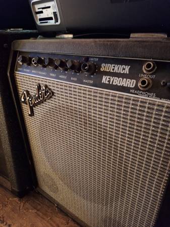 FENDER SIDEKICK KEYBOARD 1