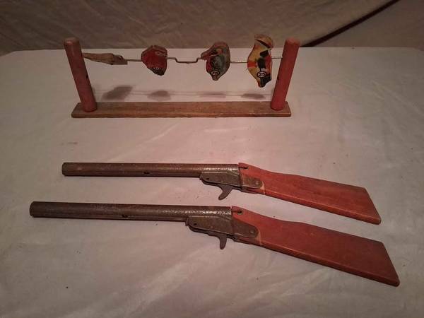 Vintage Pop The Bird Target Game $75 1