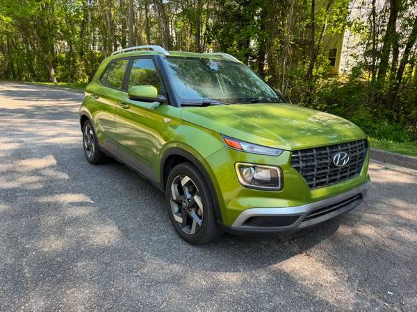 2021 *Hyundai* *VENUE* *SEL* - $9,500 (Hyundai VENUE)63624908746243121