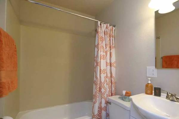 $1,699 / 2br - 850ft2 - The home you've always wanted: Spacious 2 BR awaits. (Everett - Downtown Everett)63400160905603124