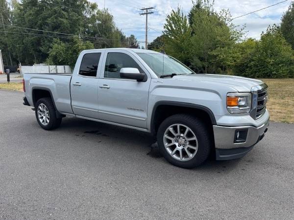 2015 GMC Sierra 1500 camioneta 4x4 SLT - $15,500 (Edgewood)63438364294659123