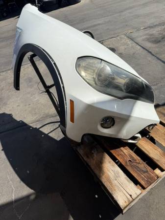 09 BMW X5 Right side Quarter panel complete with headlight 1