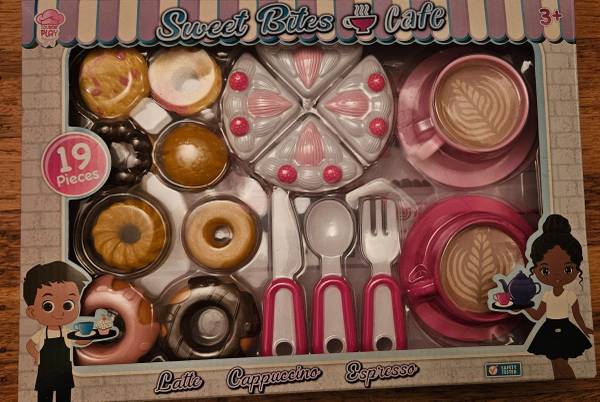 GOURMET PLAY SWEET BITES CAFE PRETEND PLAY FOOD TOYS 19 PIECE NEW 1