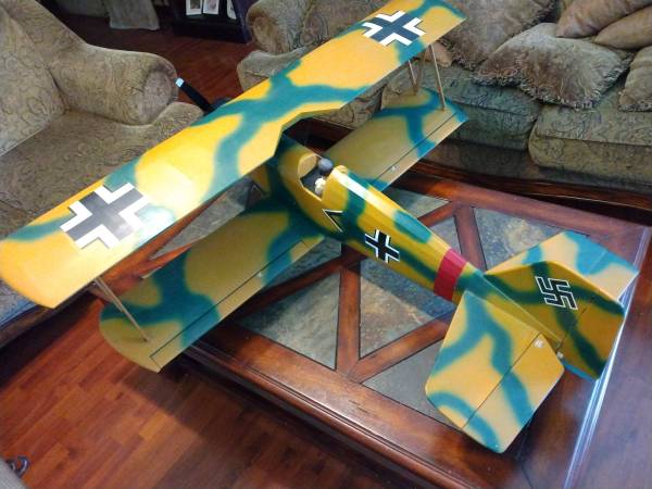 Avión RC, biplano Aero Master, tamaño .60 - $175 (Lake Charles)63435105056515121