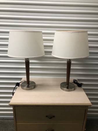 Table Lamps With Attractive Shades - Set Of Two 1