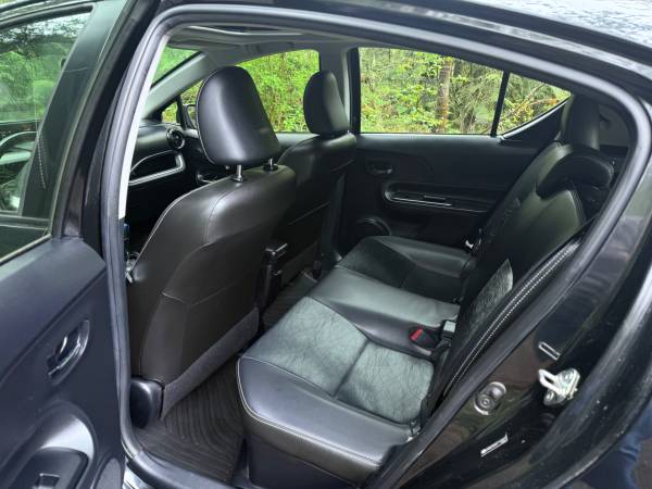 2015 Toyota Prius C Trim 4 Excellent condition - $9,800 (Bellingham)63617216023297122