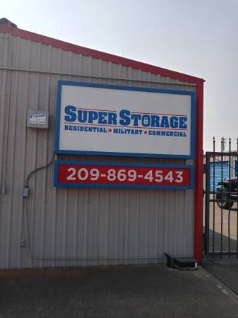 $60 / 50ft2 - SUPERSTORAGE RIVERBANK 5x10 35% Off 1st 3 months with autopay Driveup (Riverbank)63763025931395124