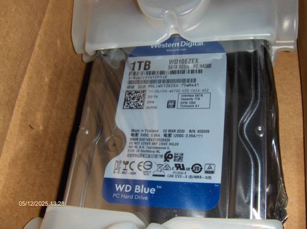 Nuevo disco duro Western Digital 1TB WD Blue - $25 (santa cruz)63471036057219121