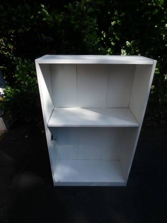 Book Shelf / Shelving Unit - White; Delivery Possible 1