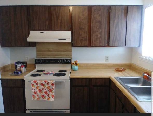 $1000.00 / 2br - 970ft2 - Fox Run63663836893569120