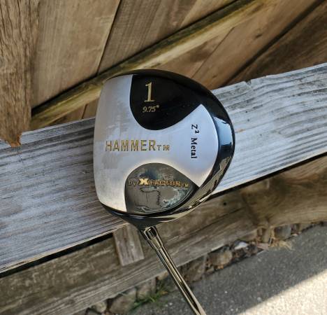 "HAMMER" golf driver - 9.75º - left handed - stiff flex - $20 (santa rosa)63471477490817123