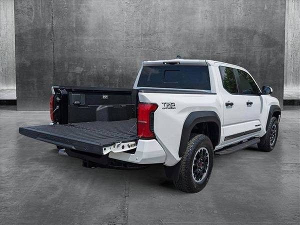 Camioneta Toyota Tacoma 4WD 4x4 de 2024, Cabina Crew - $44,449 (Llame al *(224) 207-8552* para Confirmar Disponibilidad de Inmediato)63619012213889124