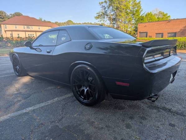 2014 Dodge Challenger R/T 2dr Coupe - $13,000 (Stone Mountain)63620923449987123