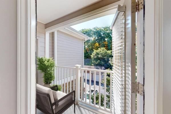 $2,801 / 1br - 936ft2 - Rounded corners and walls, FiOS and Comcast ready (Tewksbury)63828407271683123