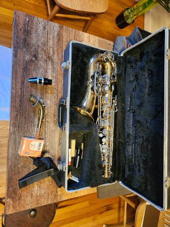 Saxophone 1