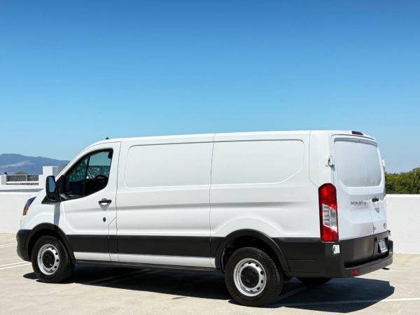 2020 Ford Transit 150 3dr - Photo 7