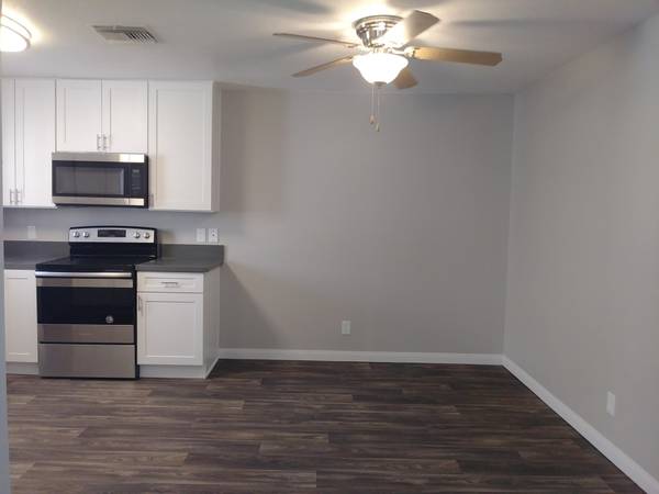 $2,165 / 2br - 1050ft2 - Apartamento de 2 dormitorios y 2 baños en Palm Springs, CA63686282457217124