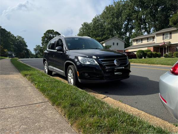 Volkswagen Tiguan 2011 - $6,300 (Springfield)63616423412483121