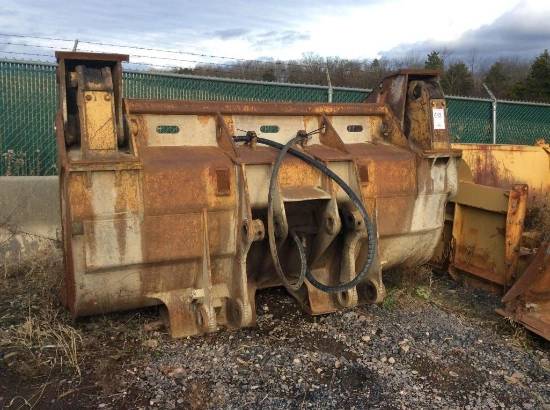Cat Demolition 4in1  clamshell 9' Bucket for 973 Cat track loader - $3,750 (Bensalem Pa)63471188155907121