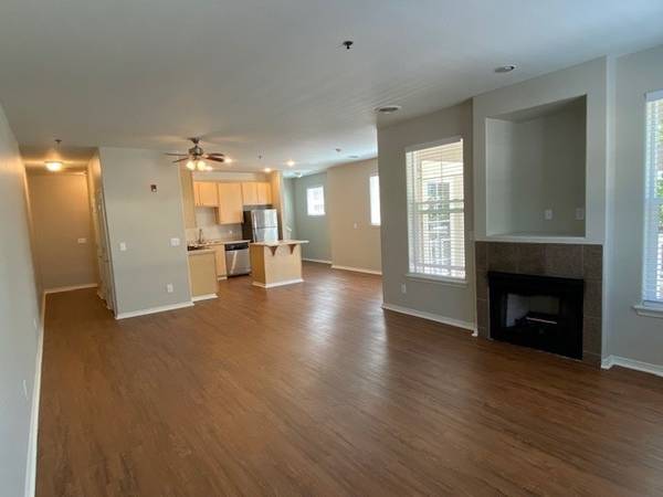 $2,358 / 3br - 1560ft2 - Experience the best! 3 bed, 2.5 bath in Portland's hot spot. (Portland)63672637023105122