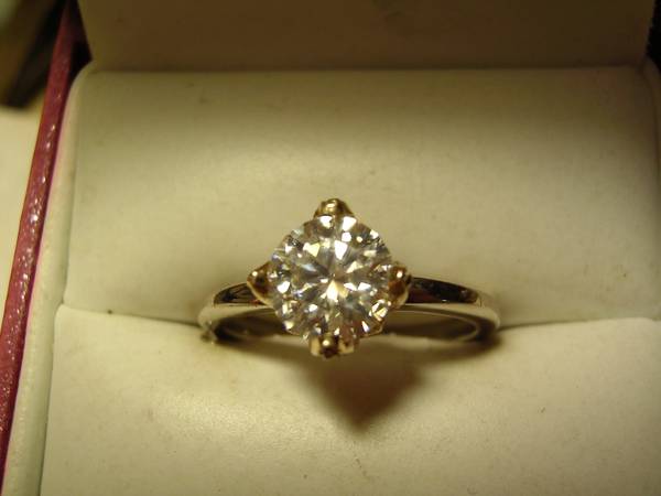 1.50 CT. VVS1 G COLOR SOLITAIRE ENGAGEMENT RING 1