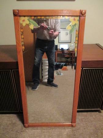 VINTAGE ANTIQUE OAK BEVELED GLASS WALL MIRROR 1