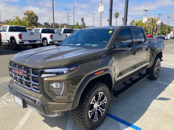 Used 2025 GMC Canyon AT4- Very Low Miles - $48,000 (richmond / point / annex)63613170512131124