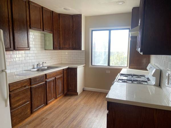$2,150 / 2br - BEAUTIFUL APARTMENT  IN RICHMOND  2+1 (richmond / point / annex)63813715961857120