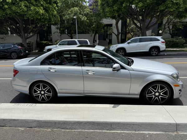 2014 Mercedes C250 Sport - $10,500 (Santa Monica)63618334792451121