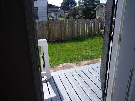 $1,300 / 2br - 850ft2 - Newly and Nicely Renovated Charming Shotgun 1/2 Double (St Roch Demand Area)63903649606914124
