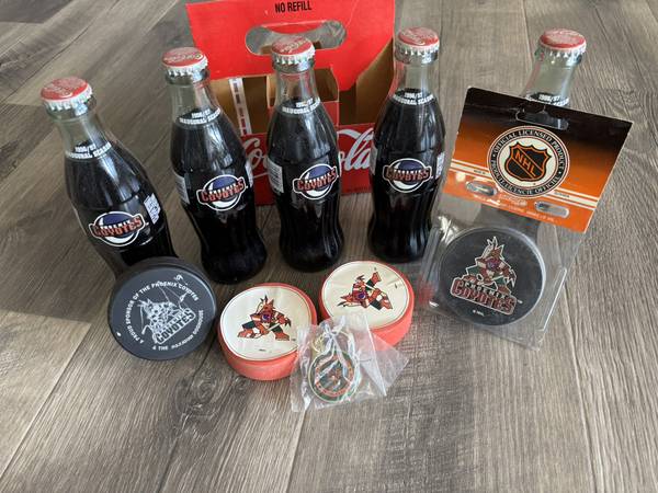 Phoenix Coyotes Memorabilia 1