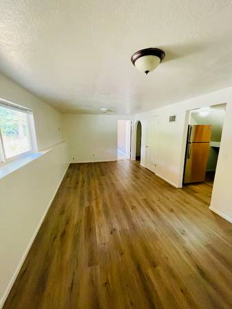 $1375.00 / 2br - 1200ft2 - Downstairs Apartment for Rent63670972699907123
