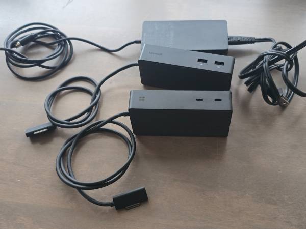 Microsoft Surface Dock 1 & 2 1