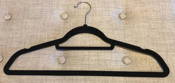 Hangers - black no-slip with notch and accessory bar - 49 total 1