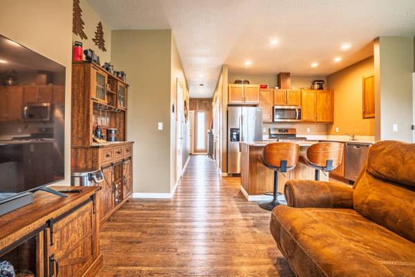 $379,900 / 3br - 1192ft2 - 1937 Stoltz Hill Rd (Lebanon OR)63624668749187121