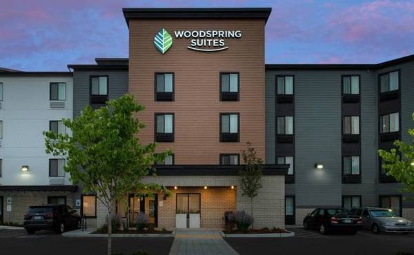 $2,044 / 1br - Your New Apartment Alternative Awaits - 1st Month Manager's Special! (15637 W Valley Hwy, Tukwila, WA)63659499783299121