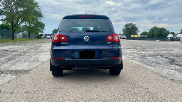 2011 Volkswagen Tiguan S - $4,35063619021005955123