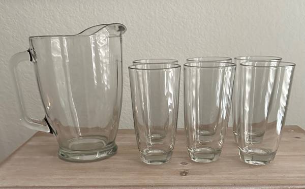 Pitcher set 1