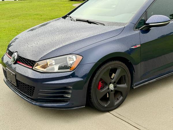Volkswagen GTI 2016 con 67 mil millas - $13,50063620987002113121