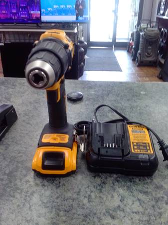 Dewalt  Drill  tools   REFRENCE #  193877-1 1