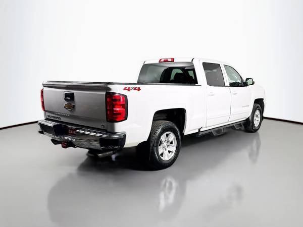 2018 Chevrolet Silverado 1500 LT - Photo 5