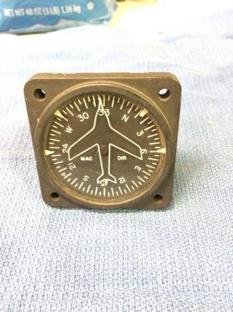 Bendix military issue vertical card compass 1