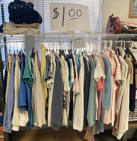 Sweaters long and sort sleeves 1