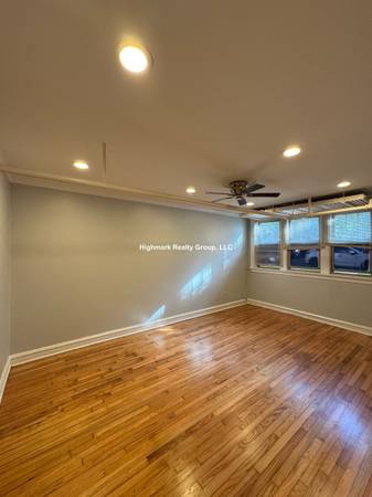 $1,500 / 1br - 🏡🌿✨Amplio departamento vintage de 1 dormitorio ✨Comedor separado • Calefacción incluida🏡🌿✨ (Chicago)63918412194179121